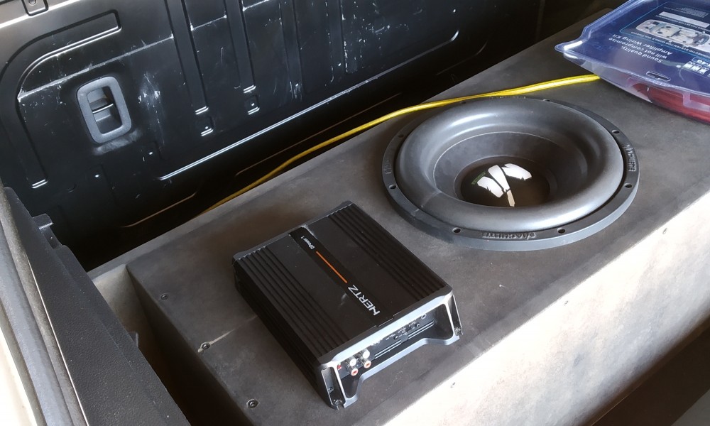 Instalare sabwoofer de la 800-1000lei