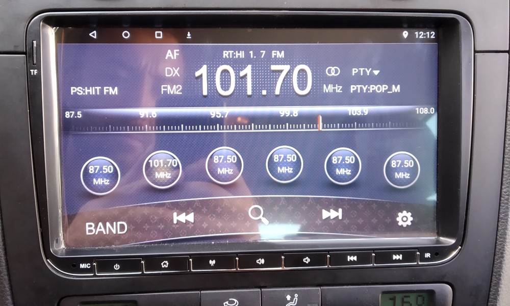 Instalare magnitola sub standart de la 100-300lei