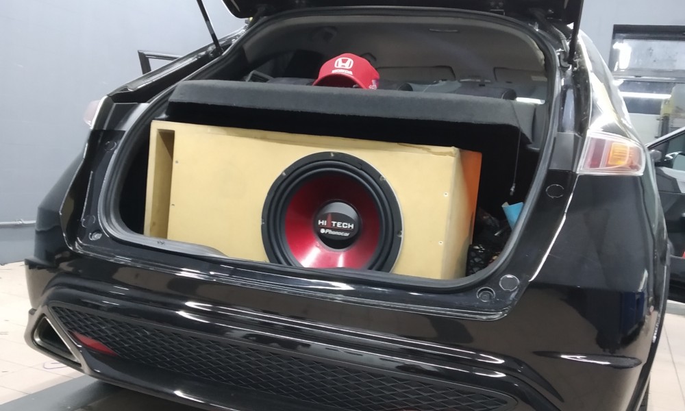 Instalare sabwoofer de la 800-1000lei