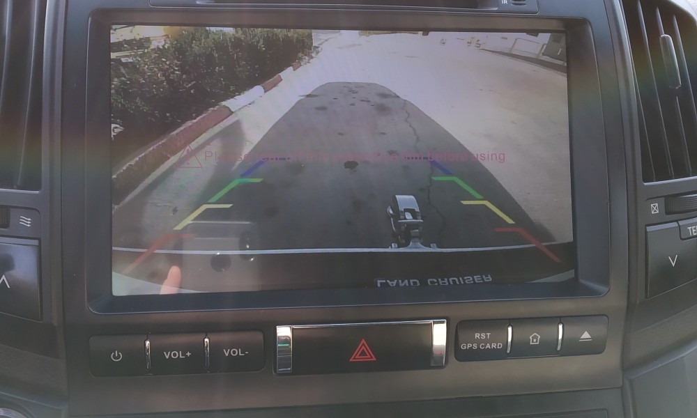 Instalare magnitola sub standart de la 100-300lei